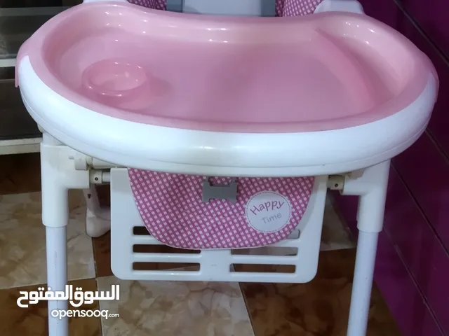 كرسي الاكل للاطفال فيه وضعية النوم والجلوس