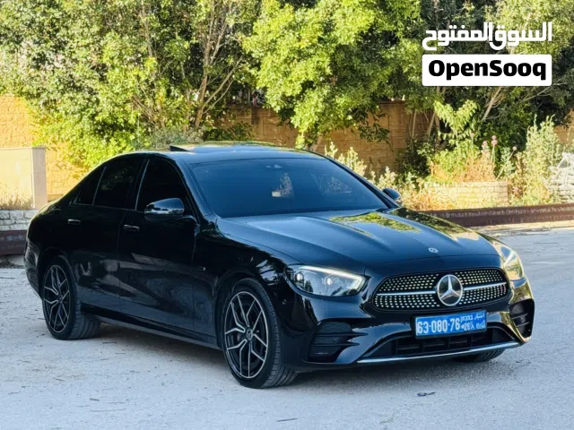 2022 مرسيدس بنز الفئة-E E 300
