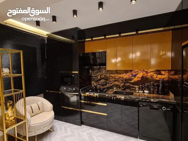 200 m2 2 Bedrooms Apartments for Sale in Istanbul Fatih