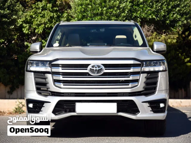 2022 Toyota Land Cruiser GXR