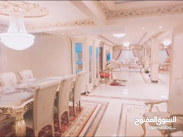 335 m2 5 Bedrooms Apartments for Sale in Kuwait City Khaldiya