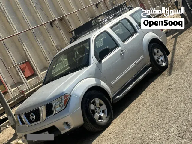 2007 نيسان باثفايندر Standard