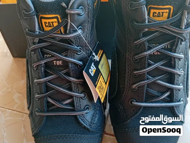 للبيع حذاء سيفتي ماركه اصليه C A T للعاميلن في الشركات..