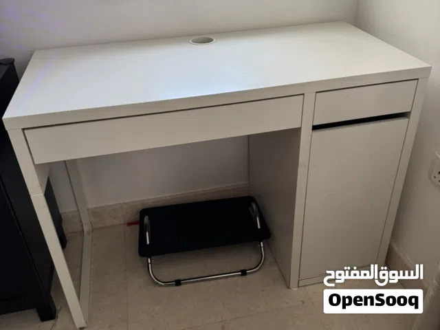 Study desk 105x50cm طاولة دراسة Expat leaving