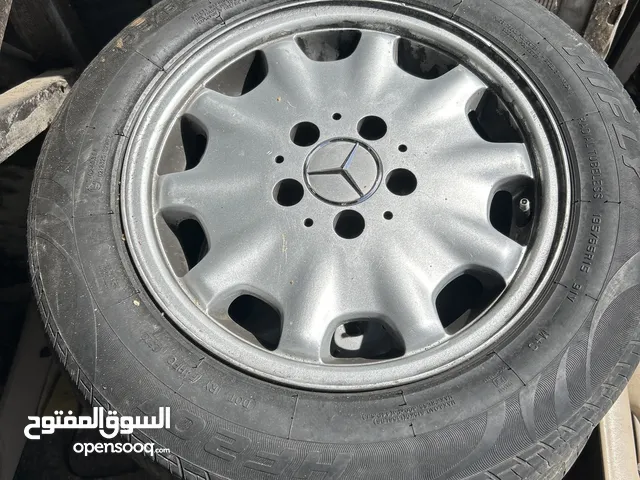جنط 15بحاله ممتازه مع كوشوك