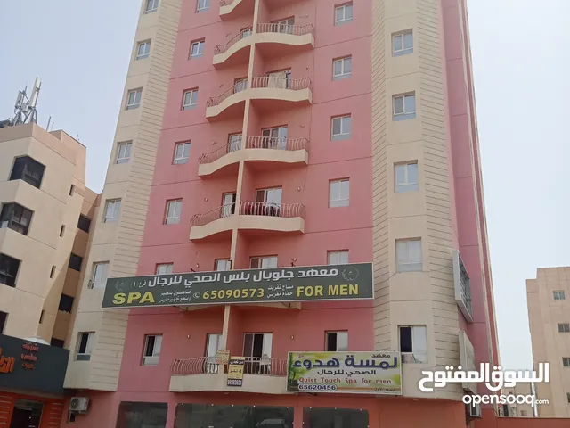 Unfurnished Full Floor in Al Ahmadi Abu Halifa