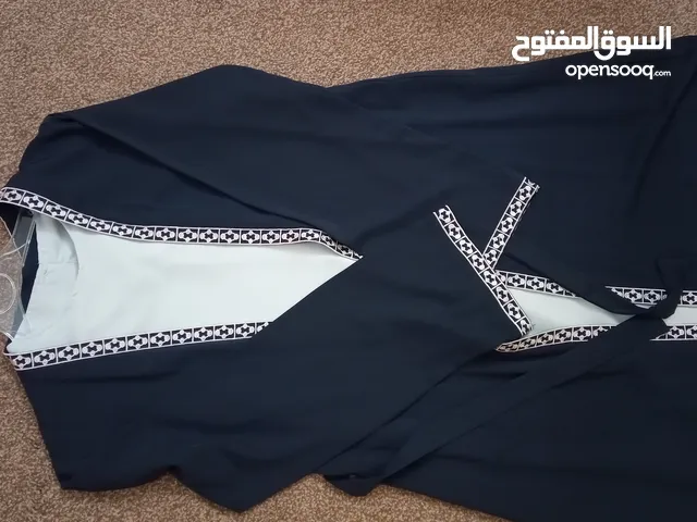طقم عبايه قطعتين