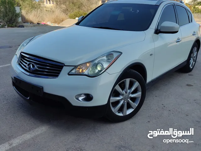 Used Infiniti EX35 in Al Khums