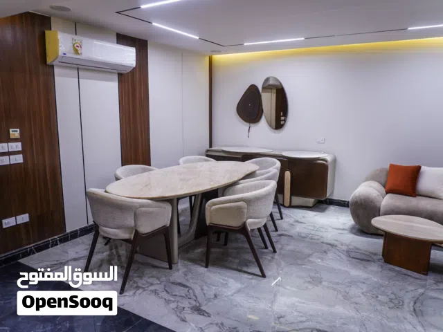 شقه فندقيه للايجار مفروش اول سكن الدقي بالقرب من نادي الصيد ميدان عمان