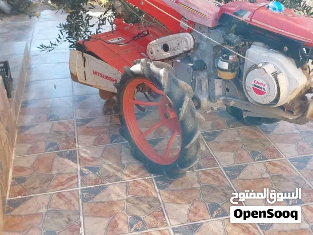 عزاقة ميتسوبيشي بنزين 13 حصان ما شاء الله للبيع..... -الموقع: إربد_عنبة