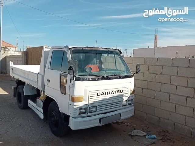 قلاب ديهاتسوا للبيع 1995 في الزرقاء . الظليل