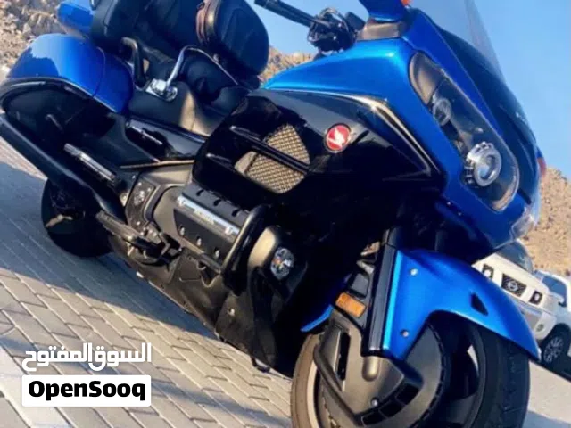 للبيع هوندا قولد وينق خليجي وكالة ابوظبي بدون حوادث موديل 2017 اعلى المواصفات شاشه العوده فول اكسسور