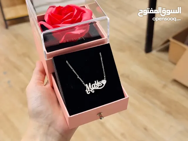 اكسسوارات ترندي بجميع الاشكال للبيع + شناتي مكفوله