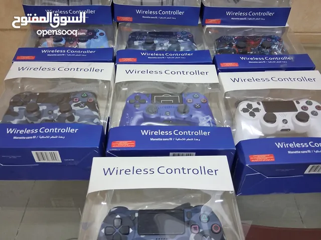 عروض على أيادي بلايستيشن والكمبيوتر والجيم