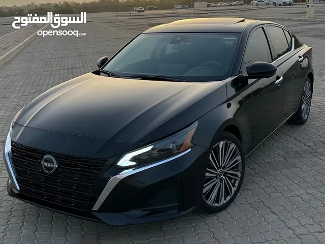 Used Nissan Altima in Al Ain