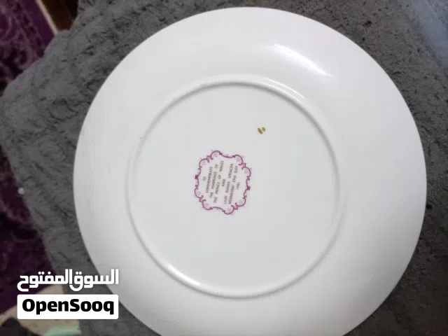 السلام عليكم  صحن من النوادر  ذكرى زواج الاميره ديانا والأمير رتشرد النسخه الاصليه وعليه التاريخ