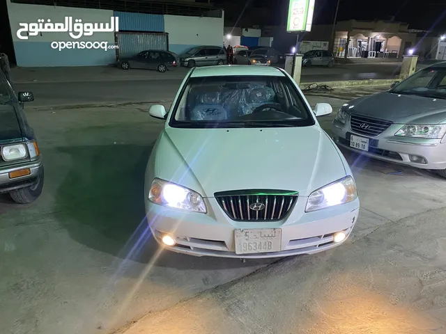 Hyundai Avante Standard in Al Khums