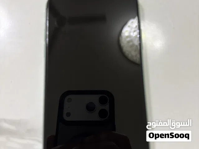 Apple iPhone 11 128 GB in Muharraq