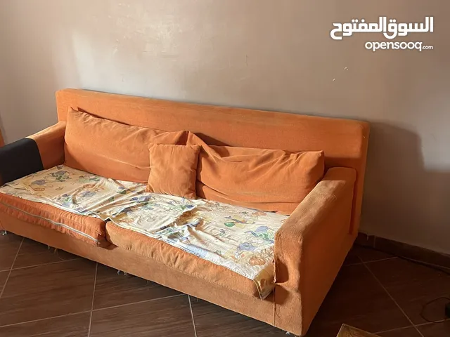 اقل سعر اثاث قديم طقم امريكي وفيه امكانية للترميم