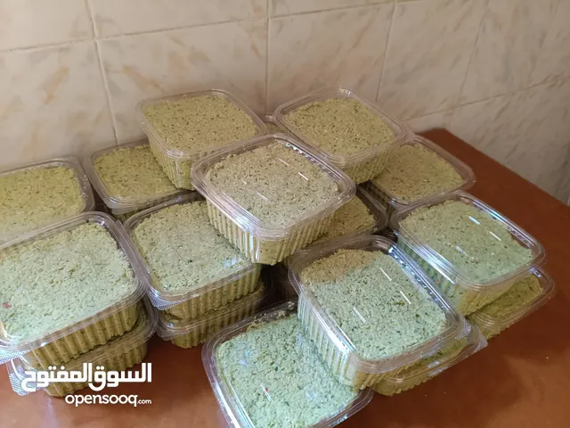 الحاجة ..– ..الطعميه والهريسه والمخللات البيتية الأصيلة.