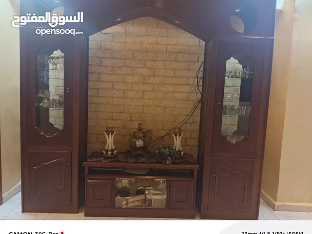 بوفيه تلفزيون وطربيزات وسط
