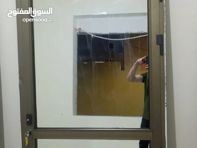 باب المنيوم دبل جلاس بحال الوكاله ارتفاع 205 عرض 100