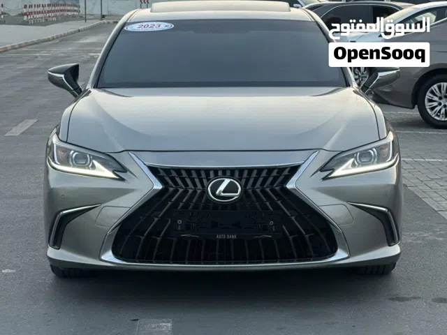 Used Lexus ES in Sharjah
