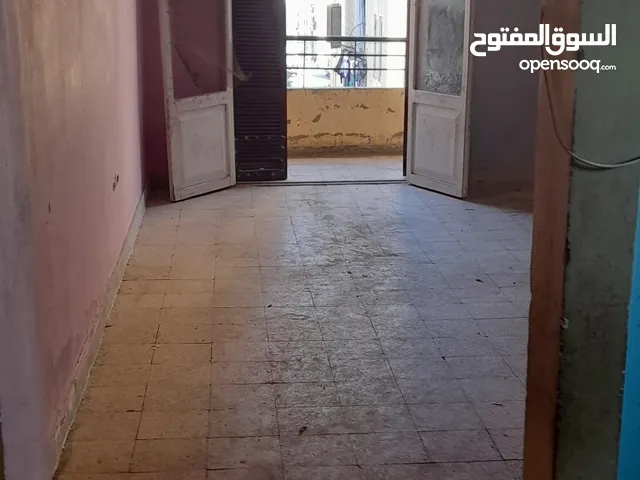 شقة للايجار بموقع متميز بمدينة العبور