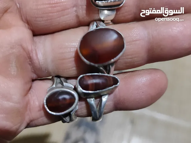 محابس يماني قديمة السعر 200 الف