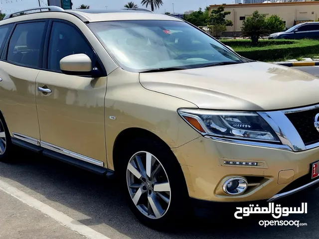 Used Nissan Pathfinder in Dubai