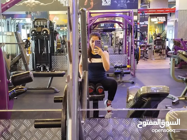 personal trainer at home or gym