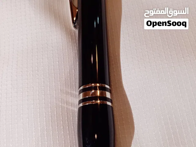 قلم حبر جاف مونت بلانك ستار ووكر أسود اللون مصنوع من الراتنج، مزود بمشبك مطلي بالبلاتين صنع ألمانيا