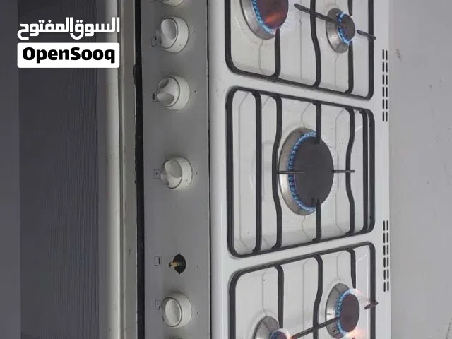 للبيع فرن حالته ممتازه مستعمل كالجديد