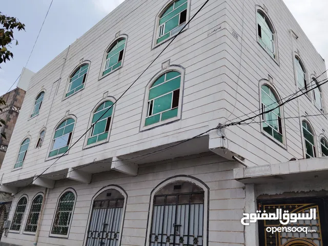 4 m2 More than 6 bedrooms Townhouse for Sale in Ibb AlSsayiluh