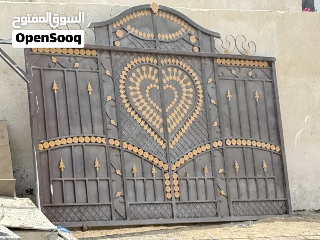 باب خارجي سحّاب