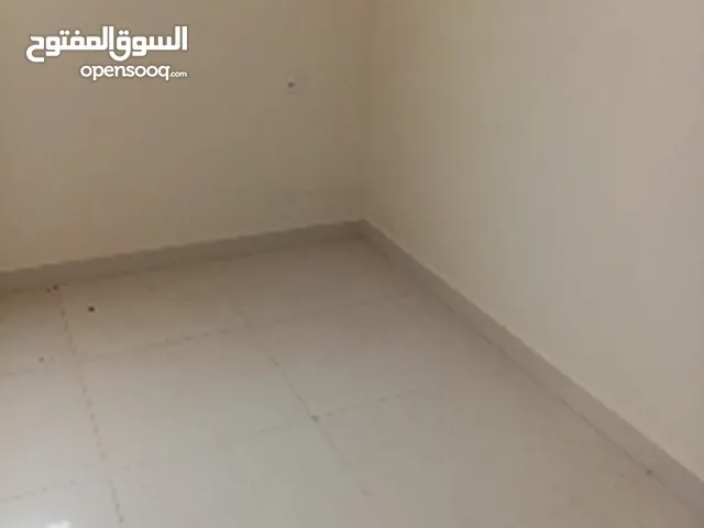 200 ft 3 Bedrooms Apartments for Rent in Al Riyadh Al Yasmin