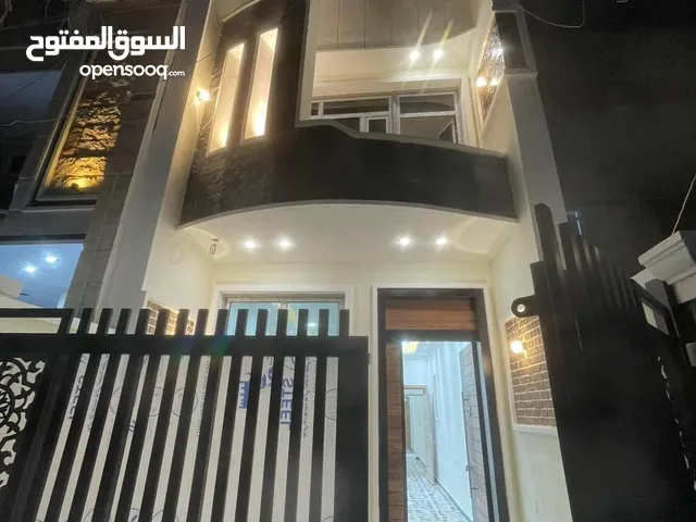 220m2 4 Bedrooms Townhouse for Sale in Baghdad Saidiya