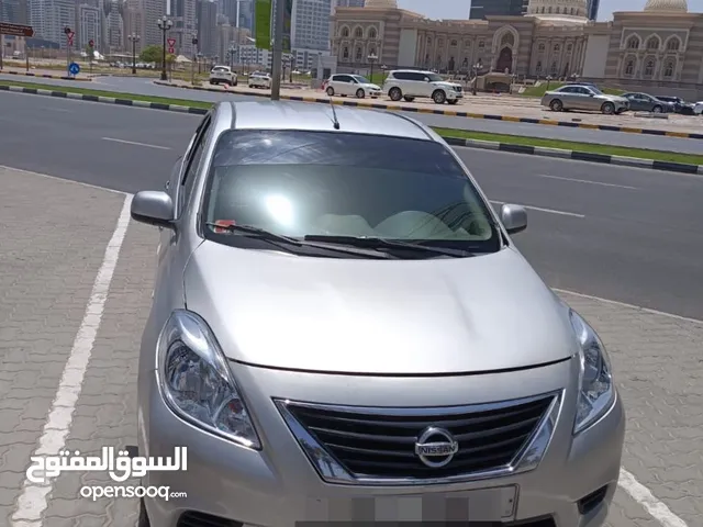 Nissan sunny 2013