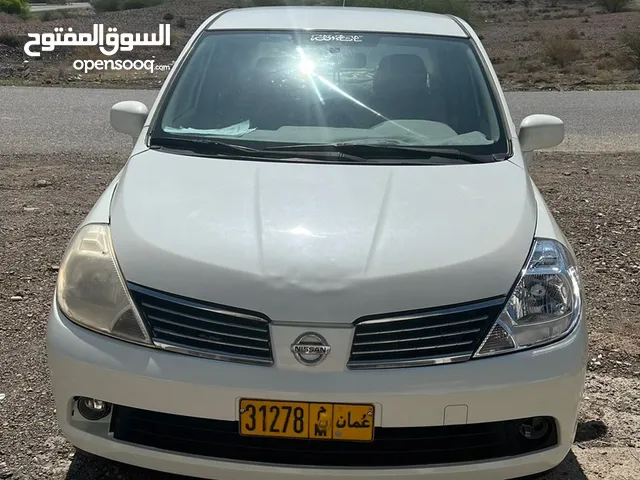 Nissan Tiida 2006