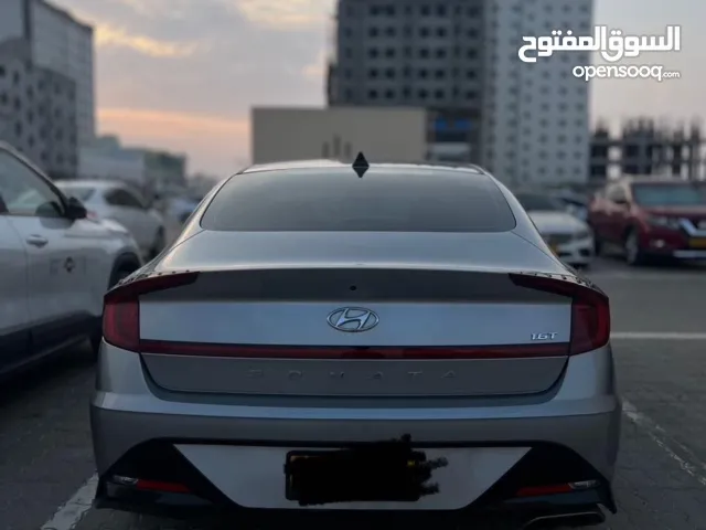 2020 Hyundai Sonata Limited Sedan for Sale - Excellent Condition with Advanced Features