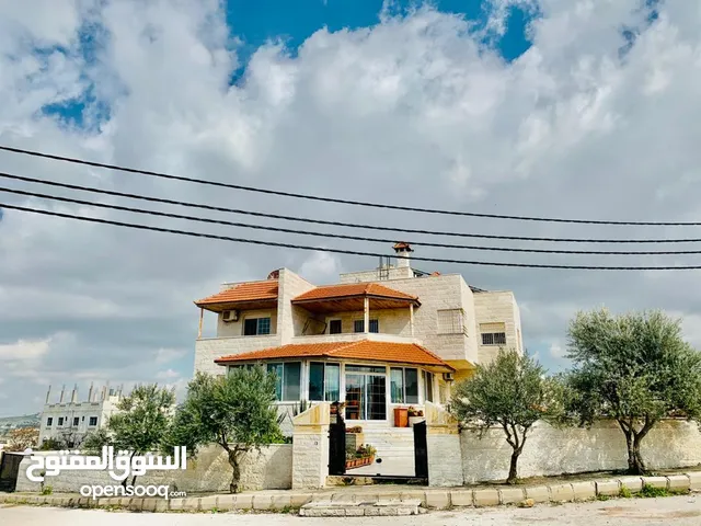 600 m2 More than 6 bedrooms Villa for Sale in Irbid Al Barha
