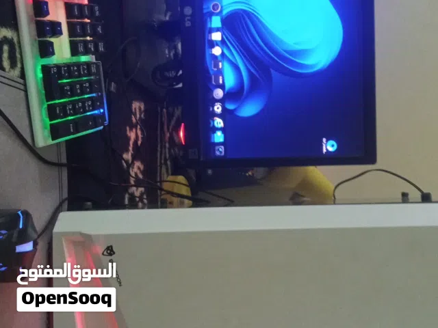 كمبويتر العاب السعر 190مع جميع اغراضه