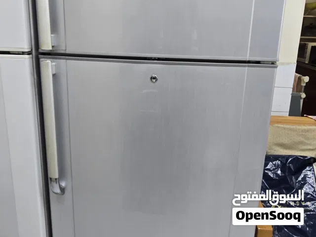whirlpool 720l Refrigerator for sale