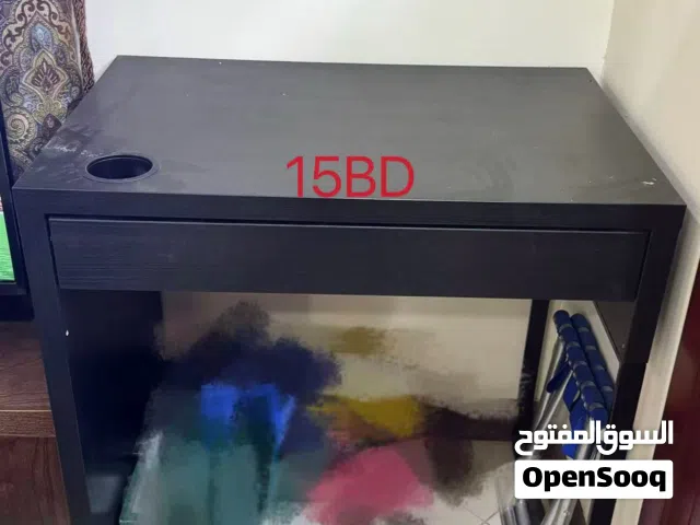 IKEA TABLE — BLACK