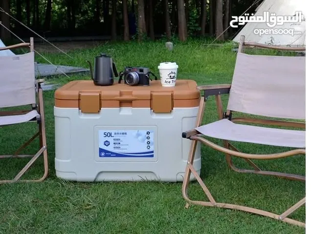 ايس بوكس مناسب للبر والبحر والتخييم