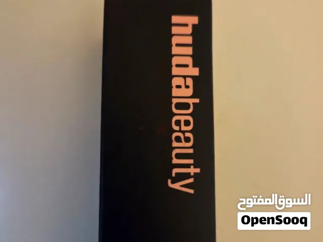 هدى بيوتي كونسيلر lll huda beauty faux filter luminous matte concealer  coconut flakes 2.7 n