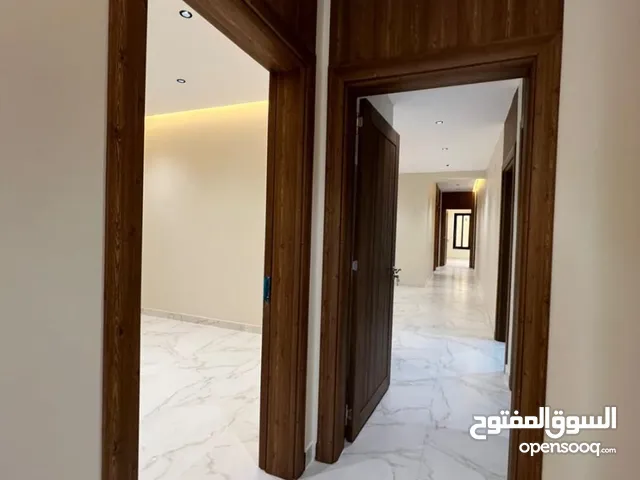 320m2 More than 6 bedrooms Villa for Rent in Tabuk Al safa