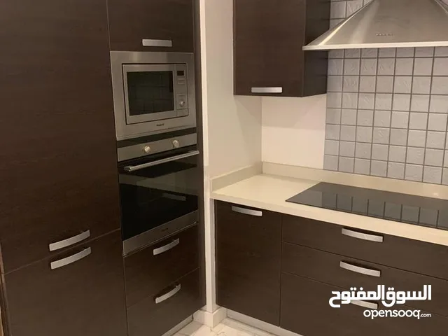 140 m2 3 Bedrooms Apartments for Sale in Central Governorate Sanad