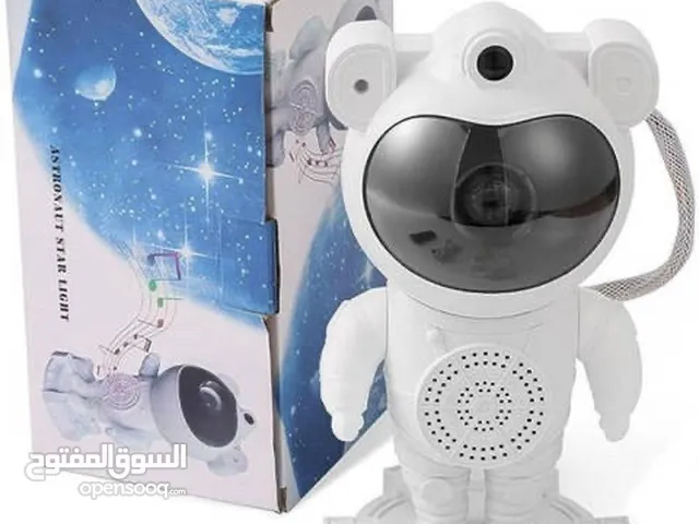 سبيكر مضيء رائد الفضاء متغير الالوان يتميز بثمان اصوات للموسيقى الهدائة