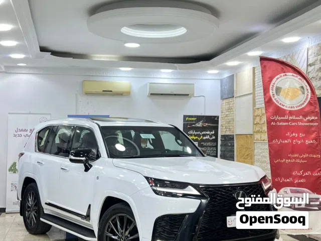 لكزس الدفع الرباعي اف سبورت 2024 خليجي وكالة عمان